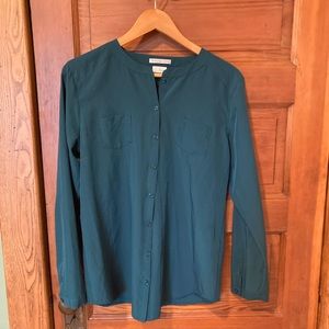 Van Heusen Studio Blouse (Women’s Medium)